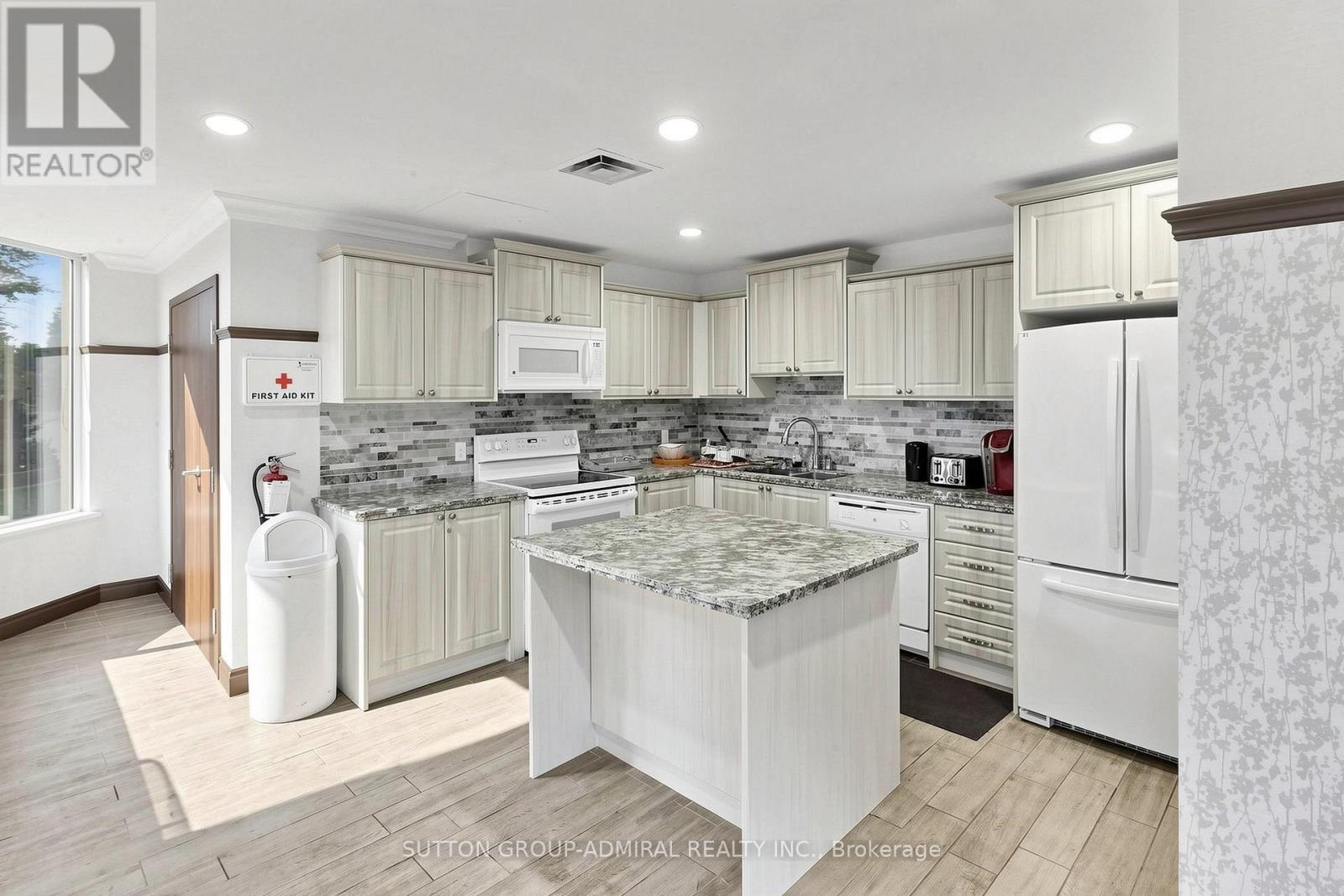 806 - 7460 Bathurst Street, Vaughan (Brownridge), Ontario  L4J 7K9 - Photo 34 - N13854410
