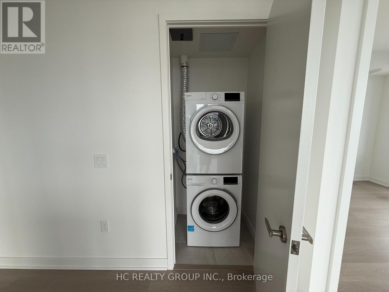 6305 - 448 Burnhamthorpe Road, Mississauga, Ontario  L5B 0R4 - Photo 14 - W13854166
