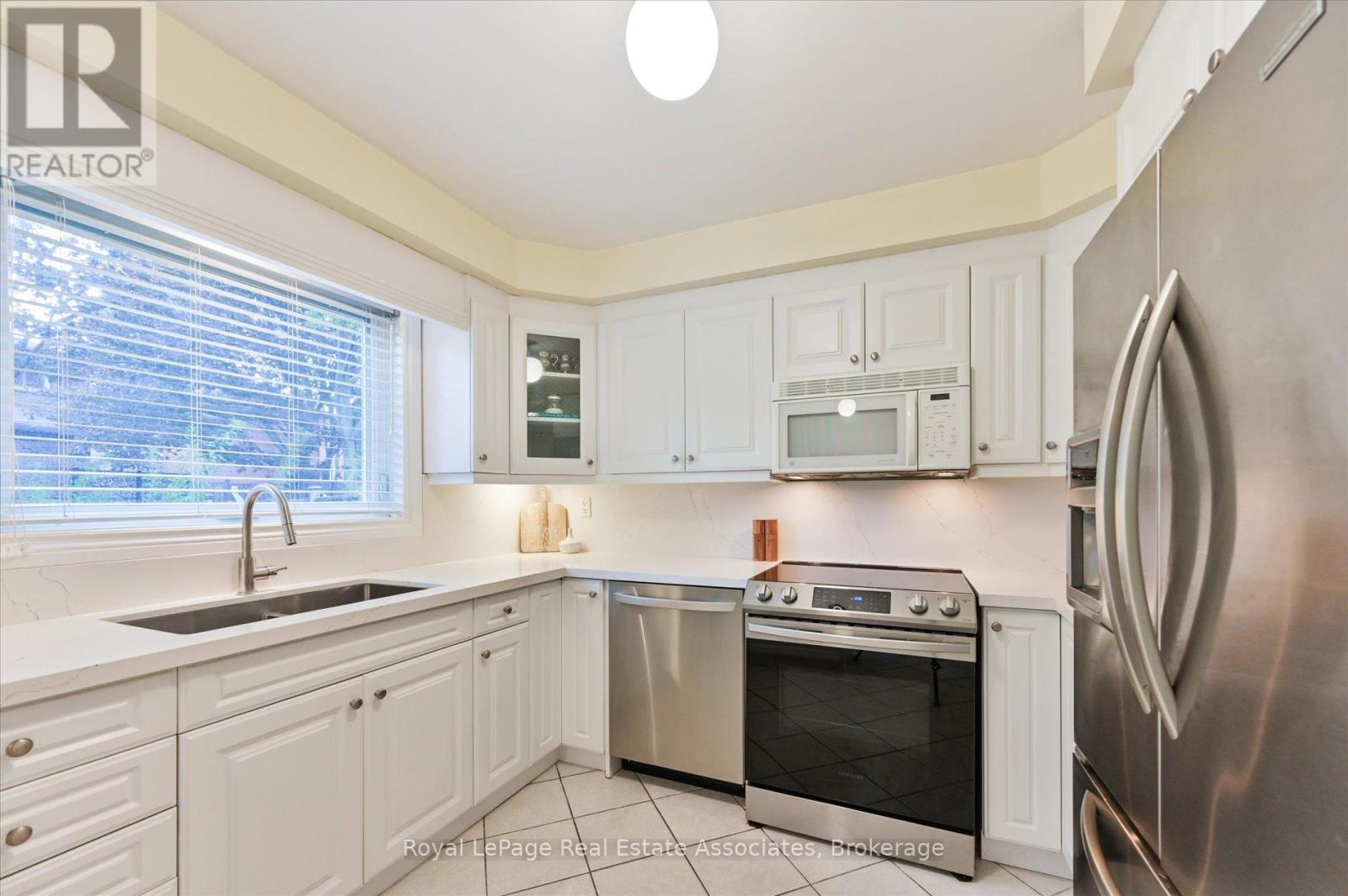 7164 Danton Promenade, Mississauga, Ontario  L5N 5P3 - Photo 19 - W13854214