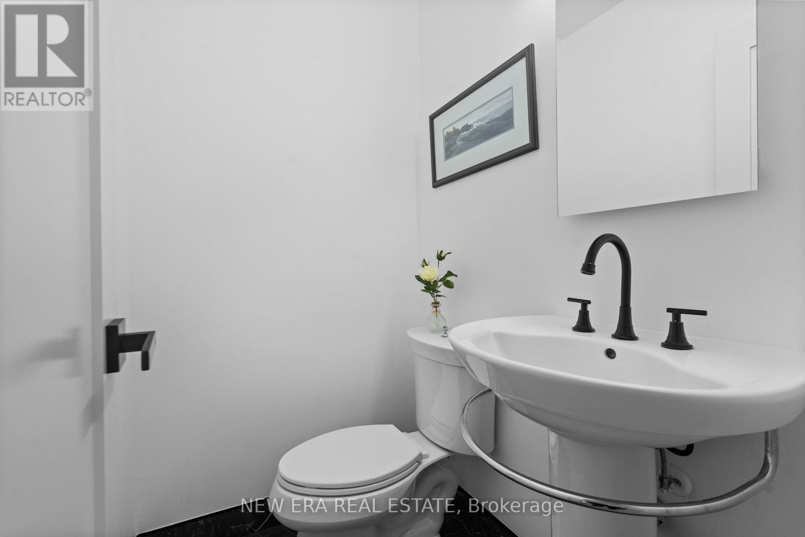 2107 Russett Road, Mississauga, Ontario  L4Y 1C2 - Photo 25 - W13854296