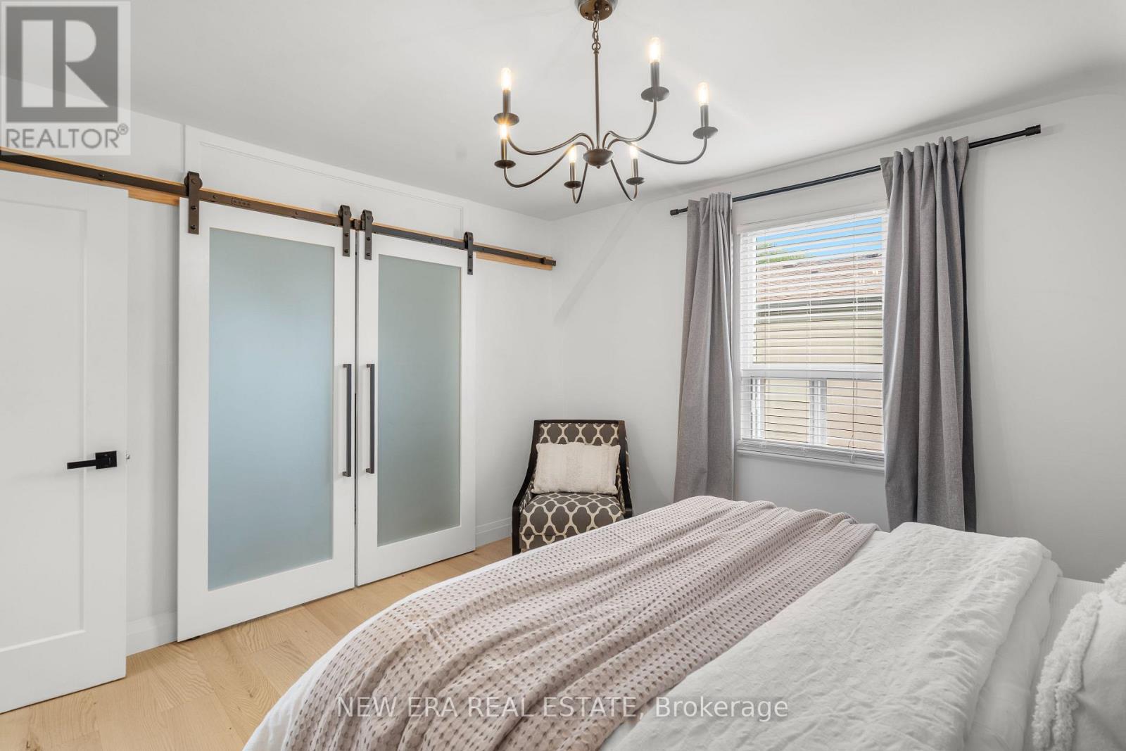 2107 Russett Road, Mississauga, Ontario  L4Y 1C2 - Photo 28 - W13854296