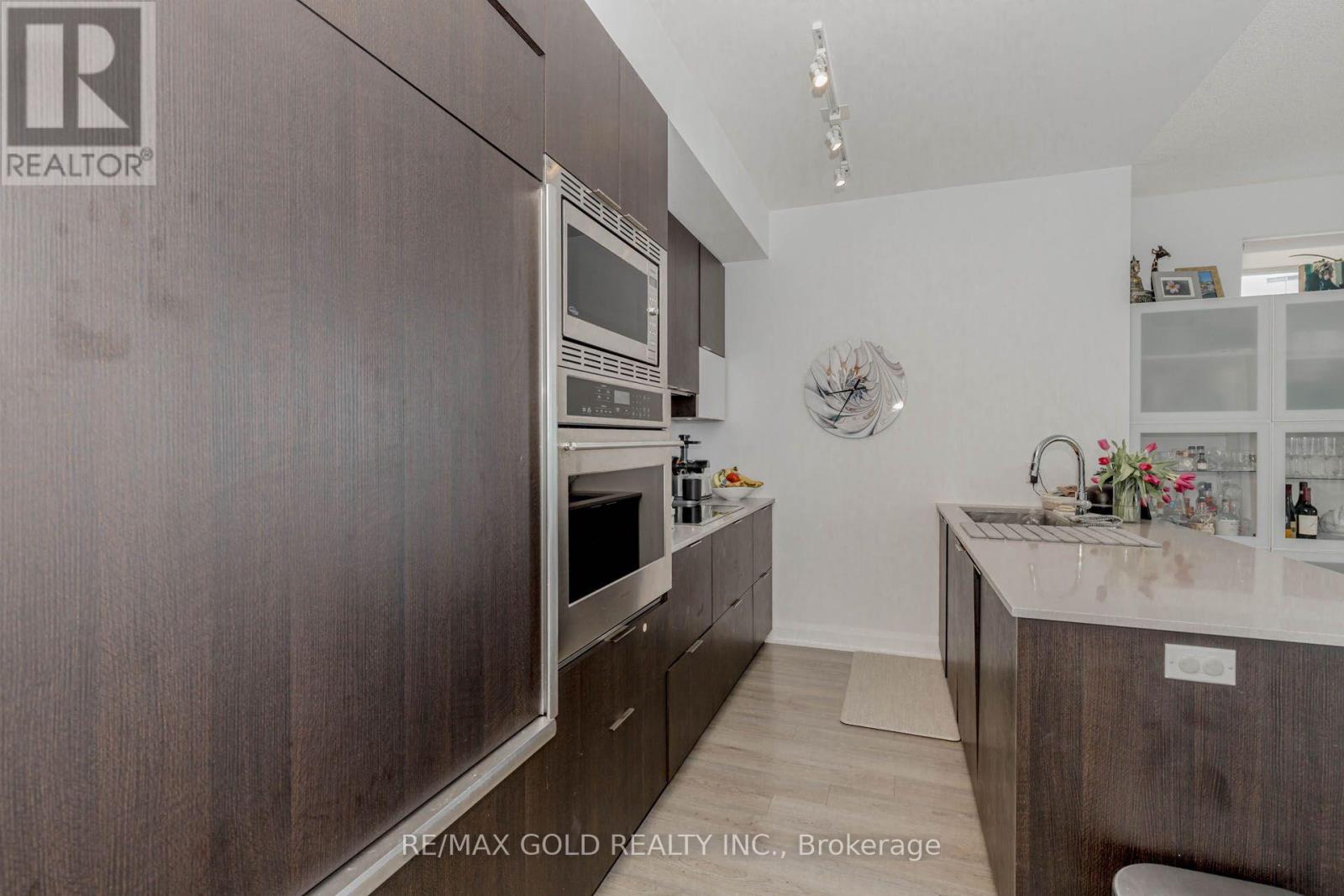 2203 - 56 Annie Craig Drive, Toronto, Ontario  M8V 0C8 - Photo 14 - W13854328
