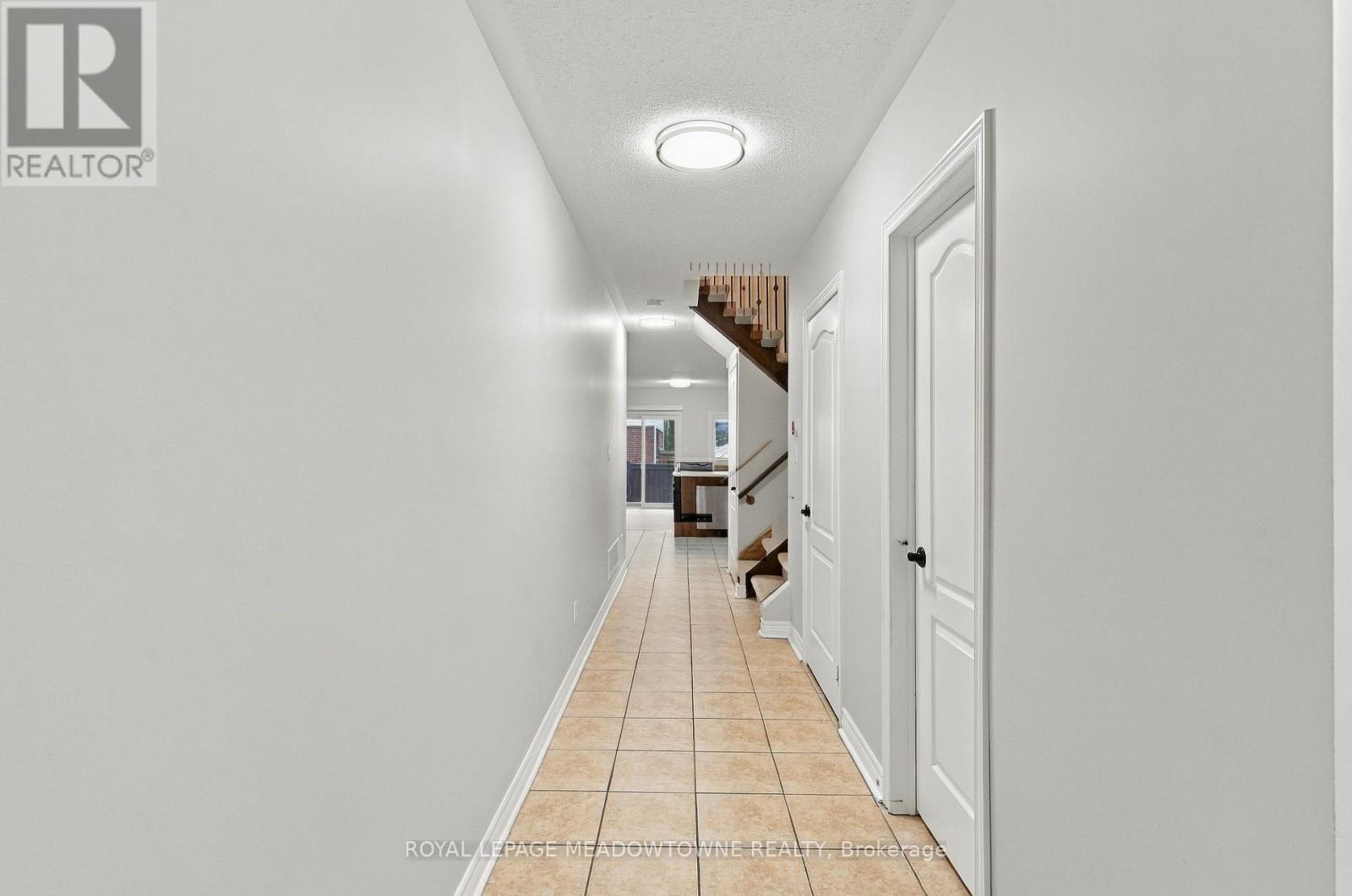 1196 Tupper Drive, Milton, Ontario  L9T 6T5 - Photo 6 - W13854370