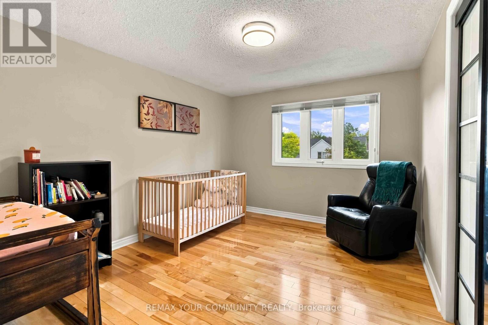 2332 Folkway Drive, Mississauga, Ontario  L5L 3B6 - Photo 32 - W13854374