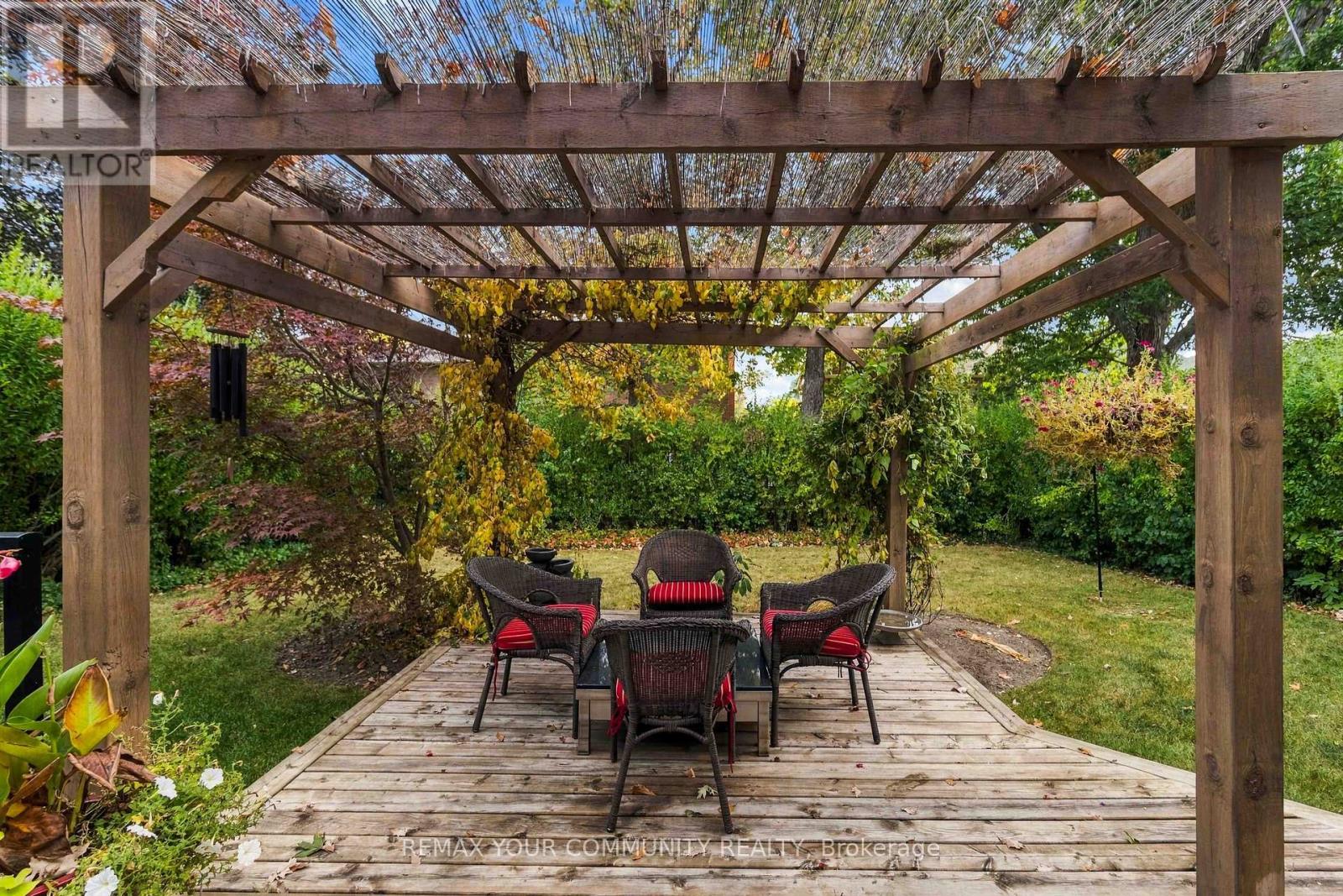 2332 Folkway Drive, Mississauga, Ontario  L5L 3B6 - Photo 45 - W13854374