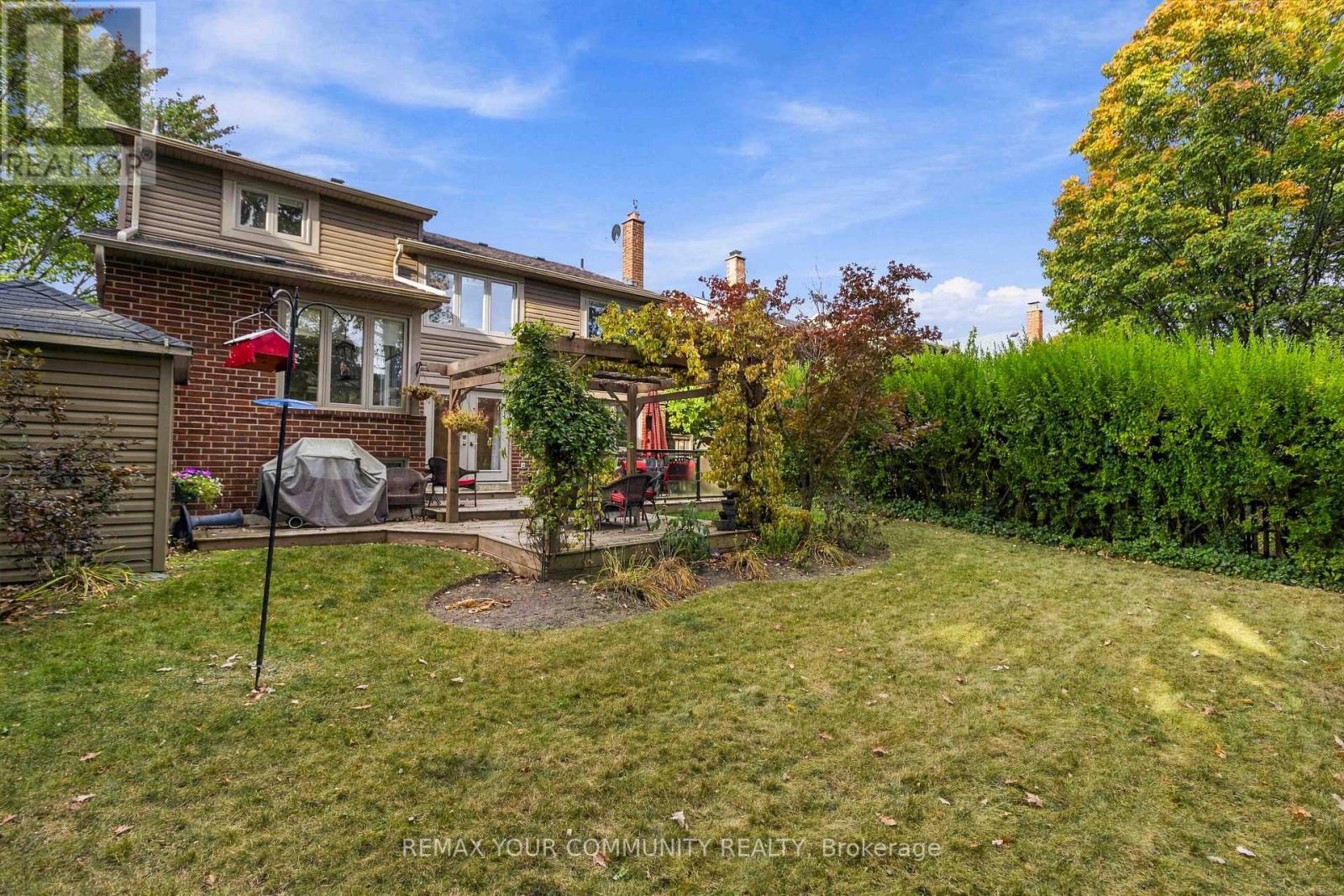 2332 Folkway Drive, Mississauga, Ontario  L5L 3B6 - Photo 49 - W13854374