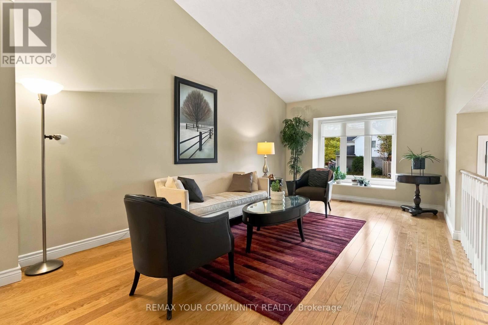 2332 Folkway Drive, Mississauga, Ontario  L5L 3B6 - Photo 7 - W13854374