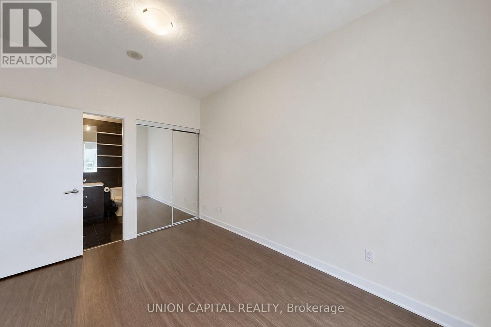 323 - 1830 Bloor Street W, Toronto, Ontario  M6P 0A2 - Photo 11 - W13854388
