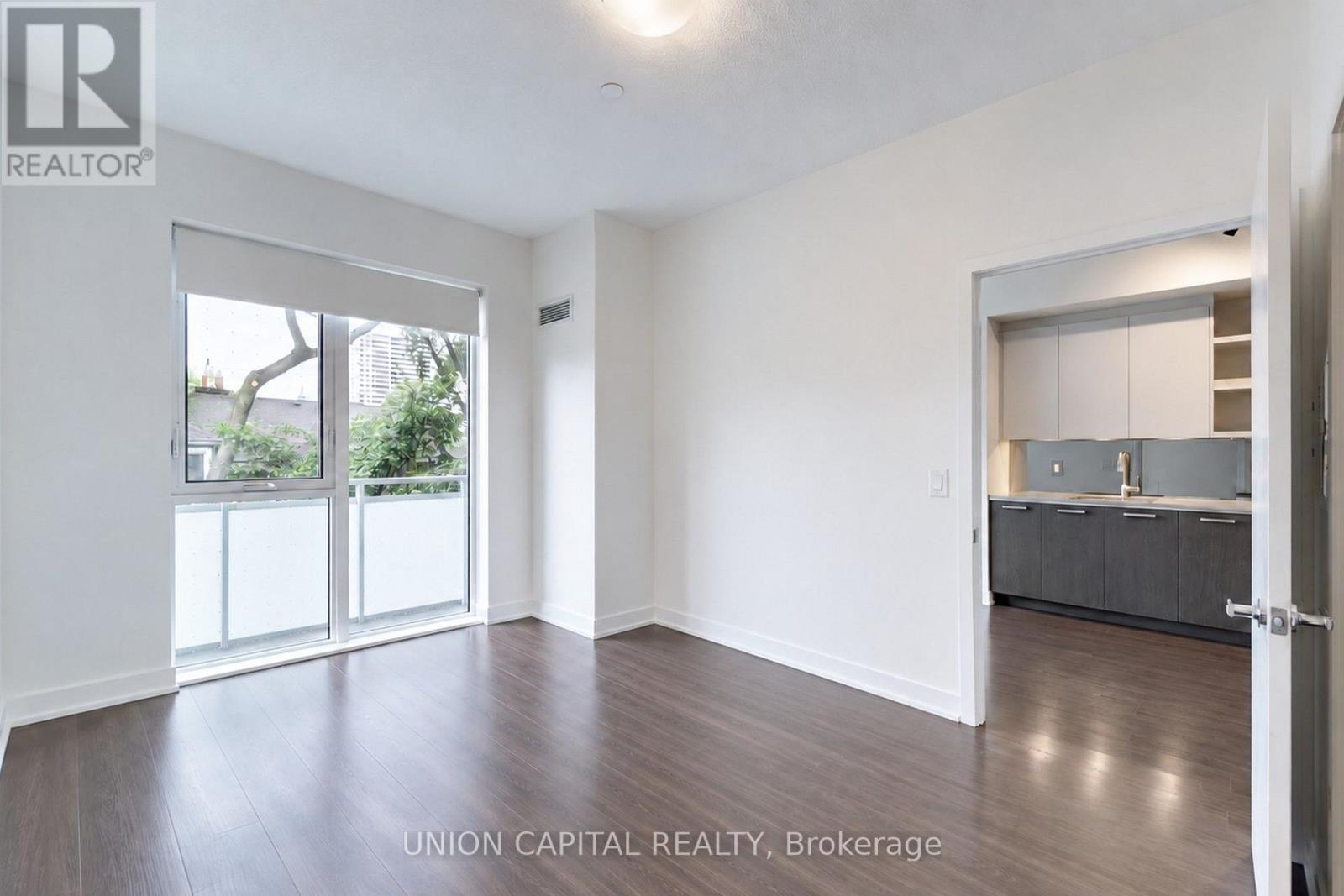 323 - 1830 BLOOR STREET W