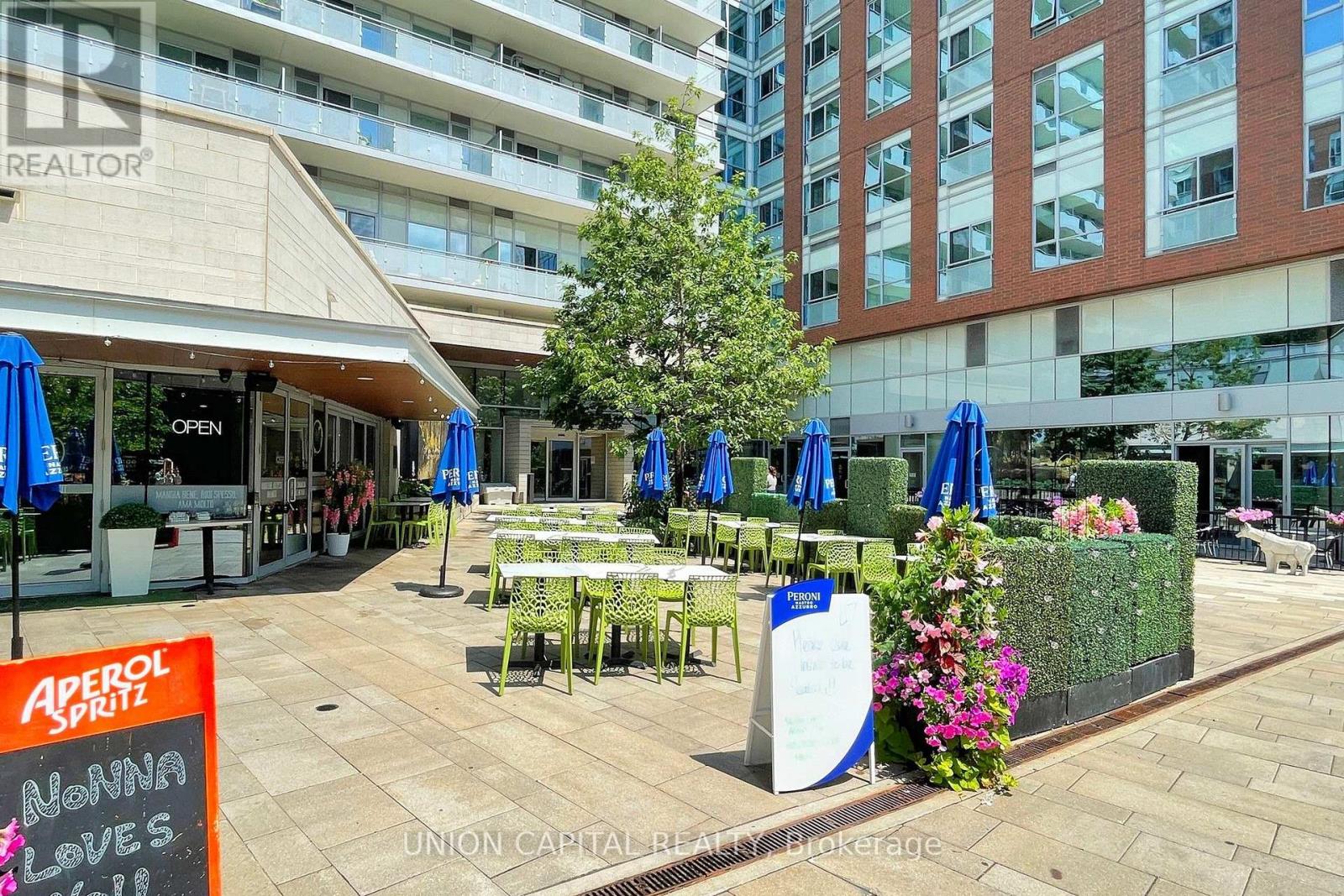 323 - 1830 Bloor Street W, Toronto, Ontario  M6P 0A2 - Photo 29 - W13854388