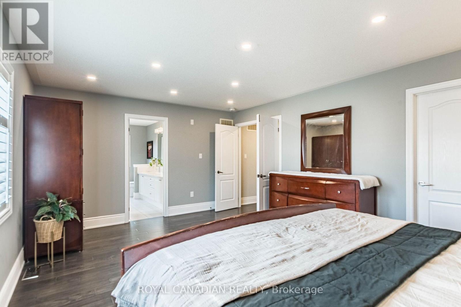 13 Island Grove, Brampton, Ontario  L6X 0W6 - Photo 23 - W13854412
