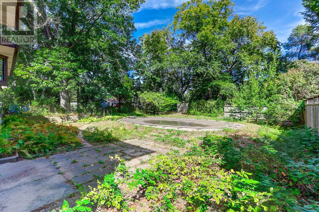 1463 Garnet Avenue, Mississauga, Ontario  L5G 4C5 - Photo 18 - W13854428