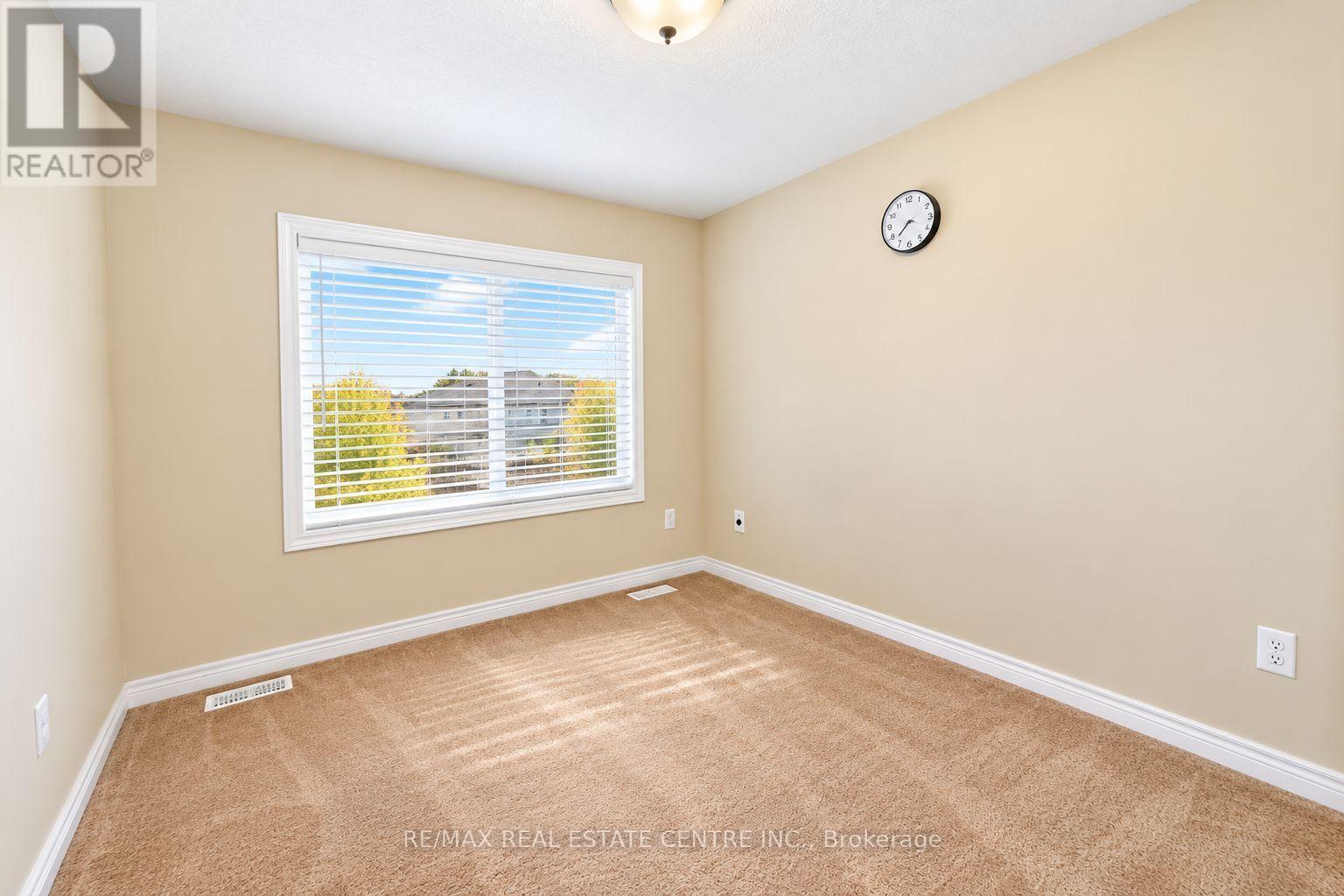 4 Drone Crescent, Guelph, Ontario  N1K 0C1 - Photo 13 - X13854092