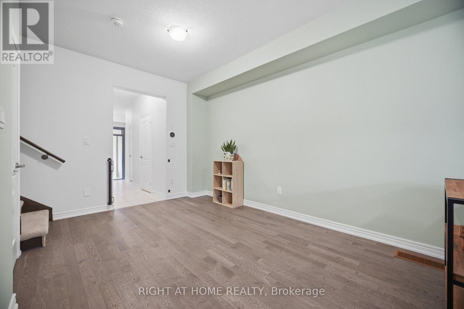 79 - 166 Deerpath Drive, Guelph, Ontario  N1K 0E2 - Photo 5 - X13854154