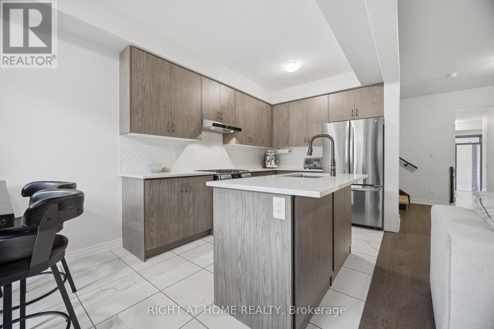 79 - 166 Deerpath Drive, Guelph, Ontario  N1K 0E2 - Photo 8 - X13854154