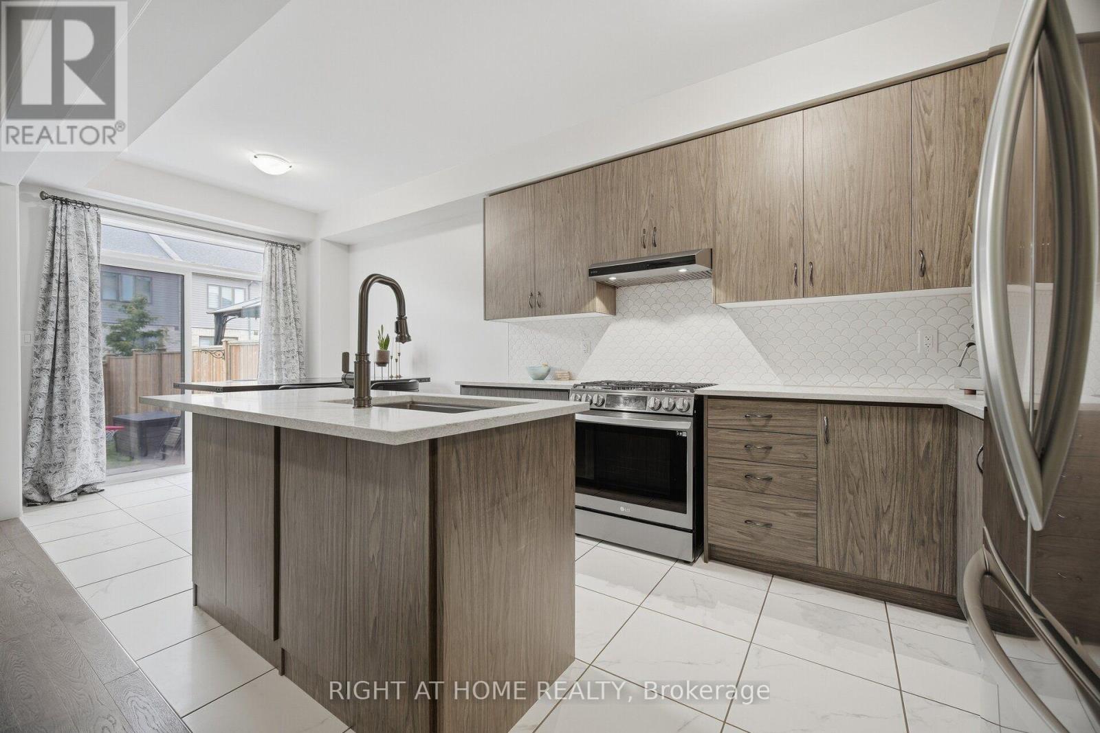 79 - 166 Deerpath Drive, Guelph, Ontario  N1K 0E2 - Photo 9 - X13854154
