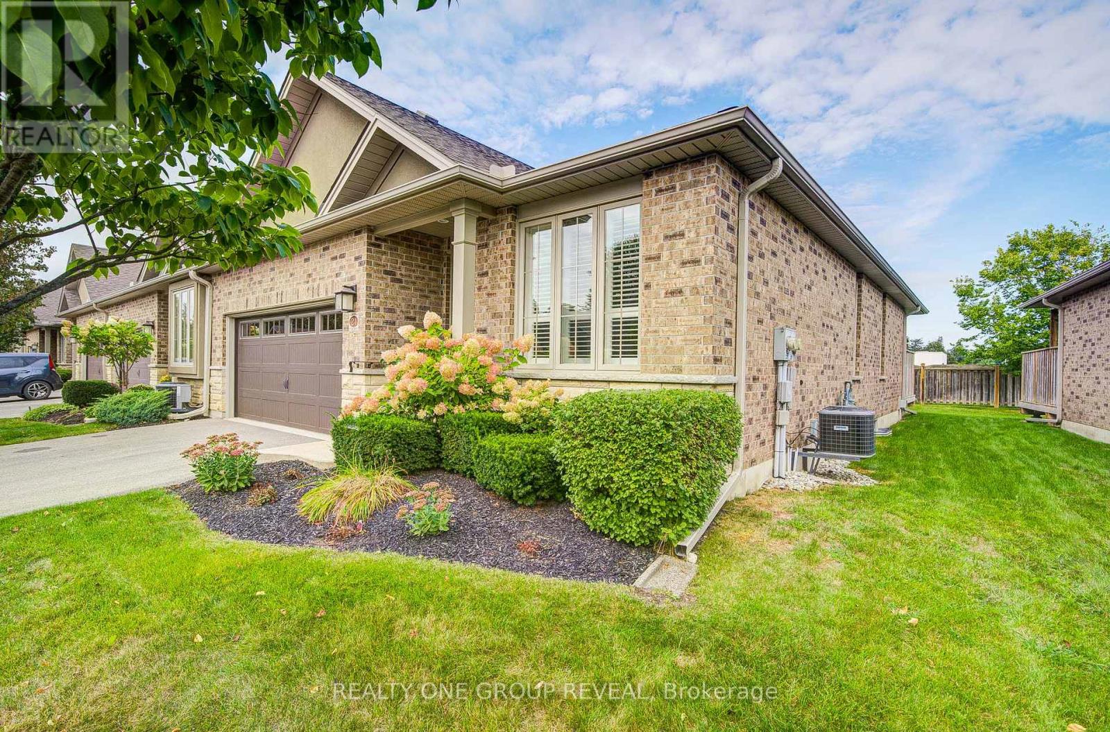 21 - 30 Cedar Street, Brant, Ontario  N3L 0C2 - Photo 3 - X13854206