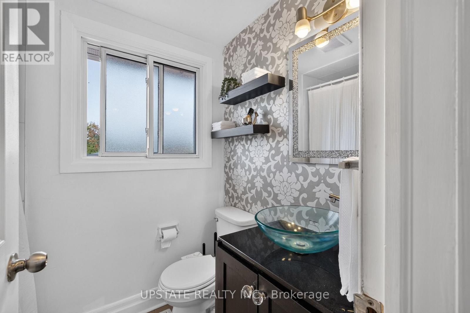 221 Cedarwoods Crescent, Kitchener, Ontario  N2C 2K1 - Photo 26 - X13854436