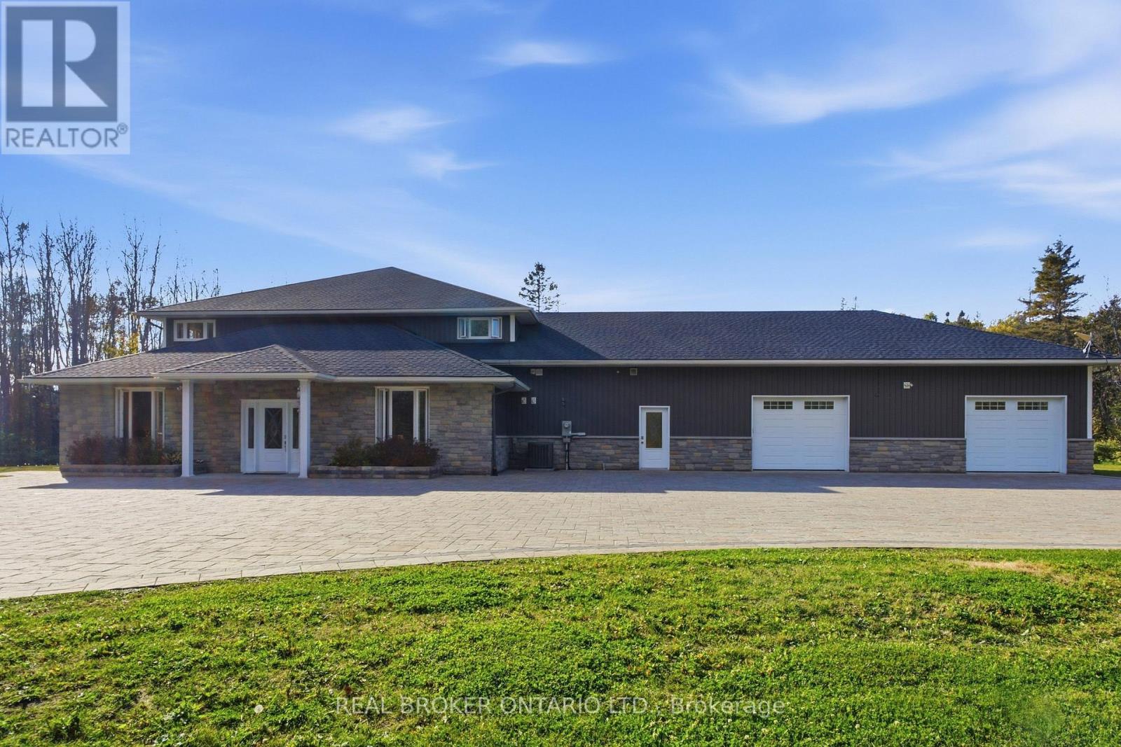 5381 Desmarais Road, Greater Sudbury, Ontario  P3P 1R7 - Photo 43 - X13854446