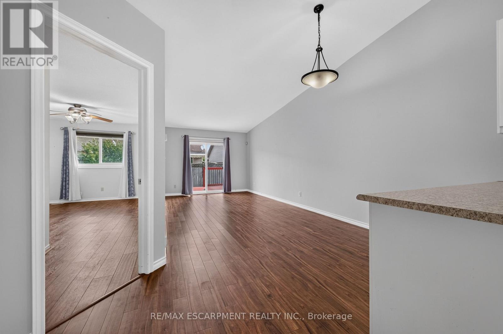 4459 Christopher Court, Lincoln, Ontario  L3J 0E1 - Photo 17 - X13854458