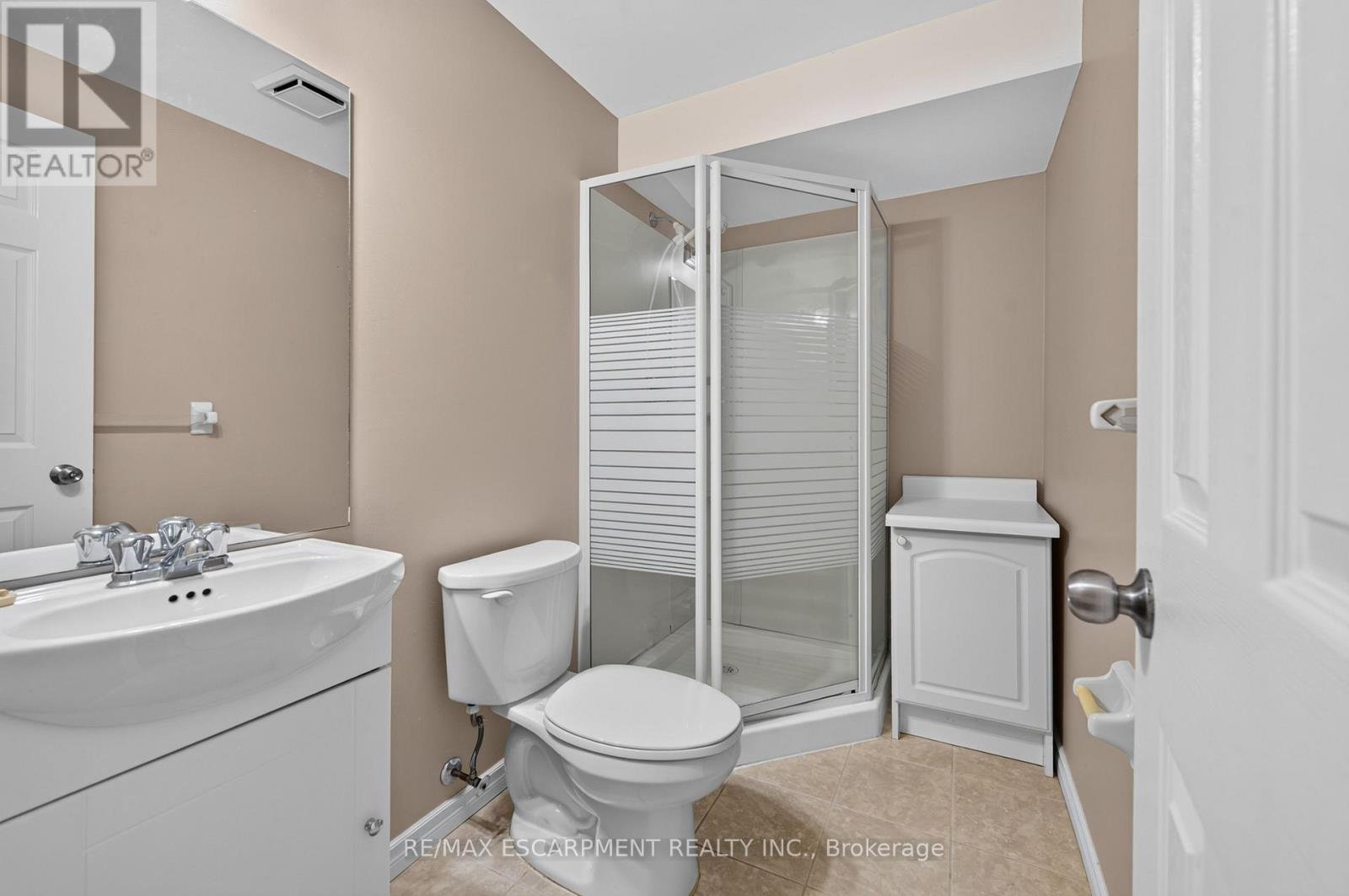 4459 Christopher Court, Lincoln, Ontario  L3J 0E1 - Photo 36 - X13854458