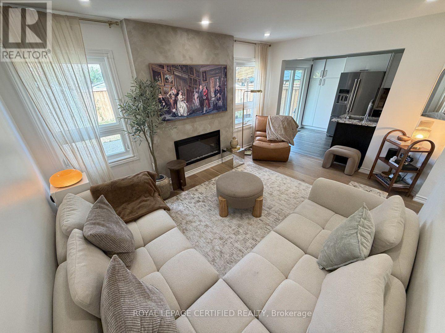 5967 Cherrywood Place, Mississauga, Ontario  L5M 4Z6 - Photo 8 - W13852008