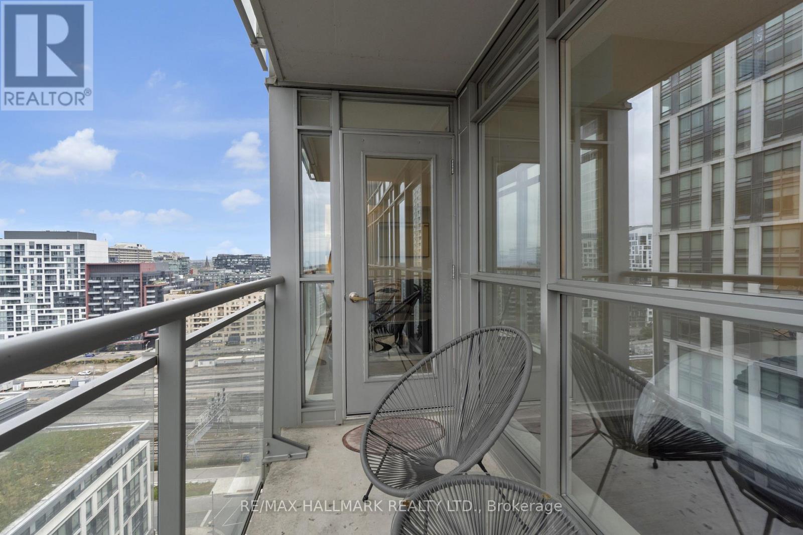 1905 - 151 Dan Leckie Way, Toronto, Ontario  M5V 4B2 - Photo 23 - C13848176