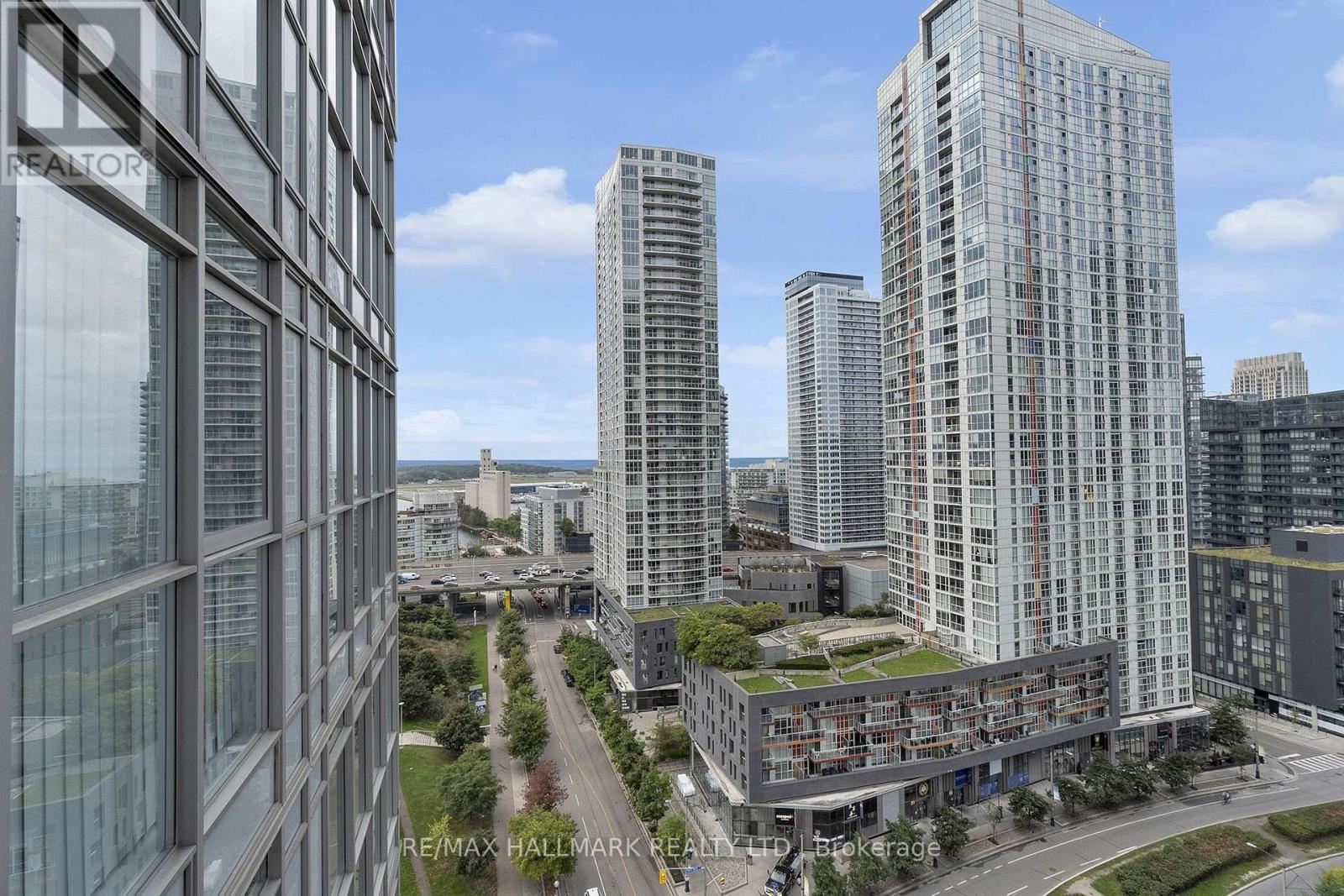 1905 - 151 Dan Leckie Way, Toronto, Ontario  M5V 4B2 - Photo 24 - C13848176