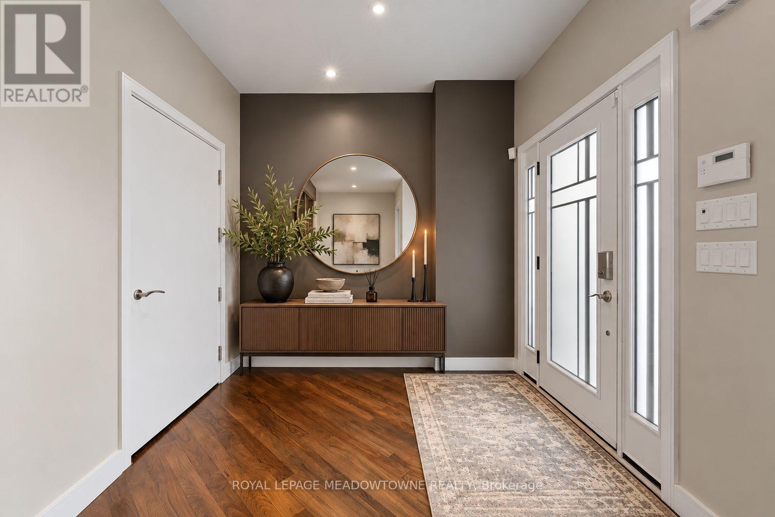 30 Orchard Park Gate, Brampton, Ontario  L6R 1W5 - Photo 3 - W13854416