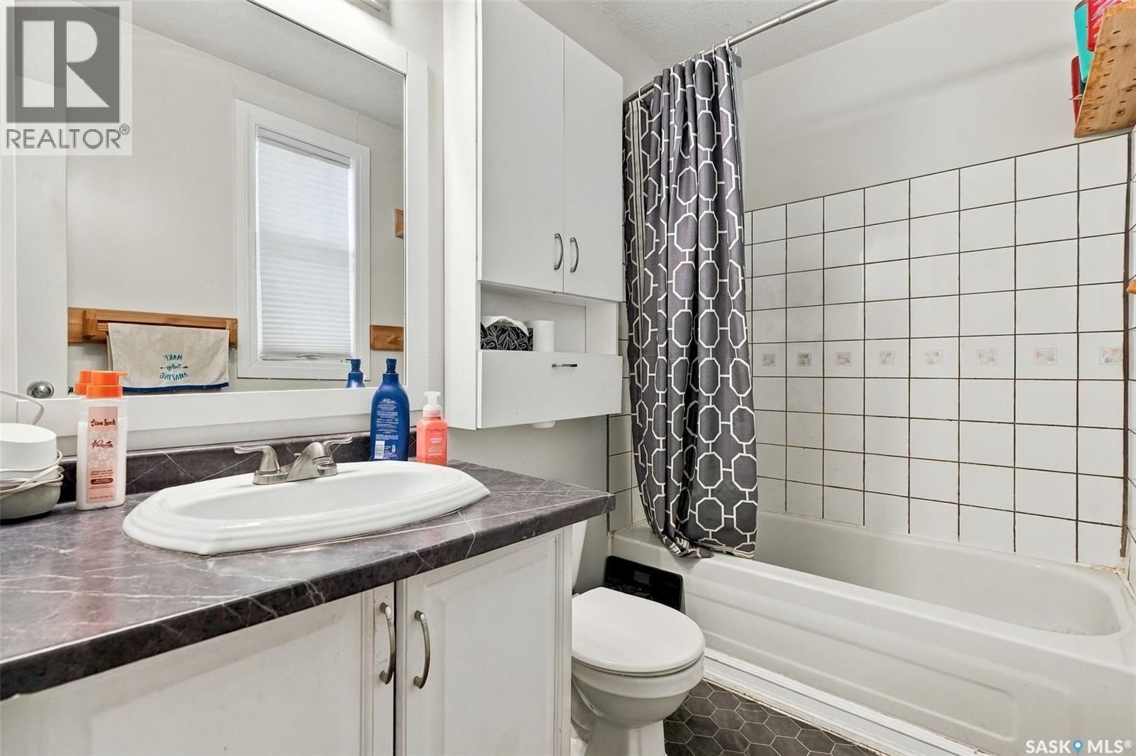 2100 Lindsay Street, Regina, Saskatchewan  S4N 3B9 - Photo 23 - SK050062