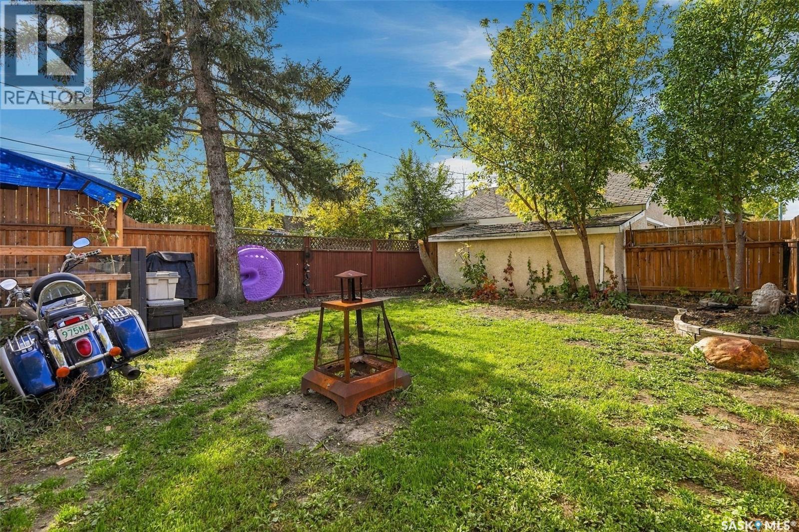 2100 Lindsay Street, Regina, Saskatchewan  S4N 3B9 - Photo 41 - SK050062