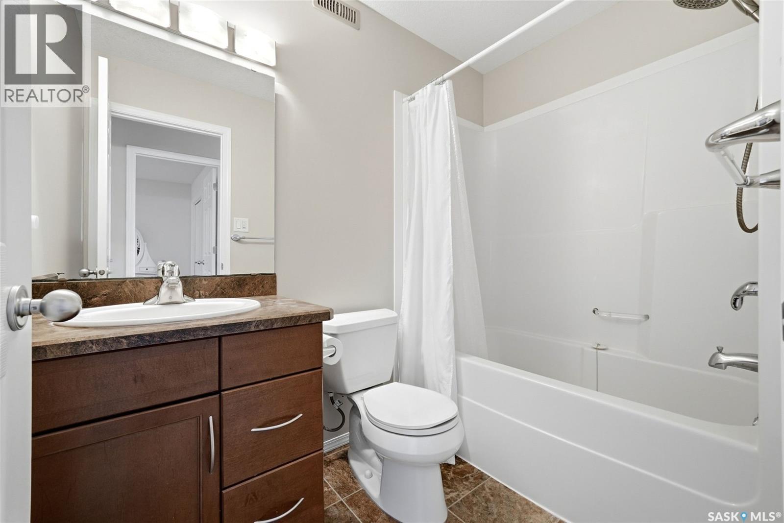 8097 Wascana Gardens Crescent, Regina, Saskatchewan  S4V 1G2 - Photo 30 - SK049968