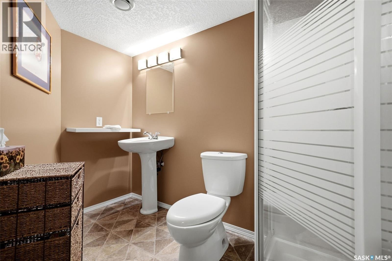 8097 Wascana Gardens Crescent, Regina, Saskatchewan  S4V 1G2 - Photo 38 - SK049968