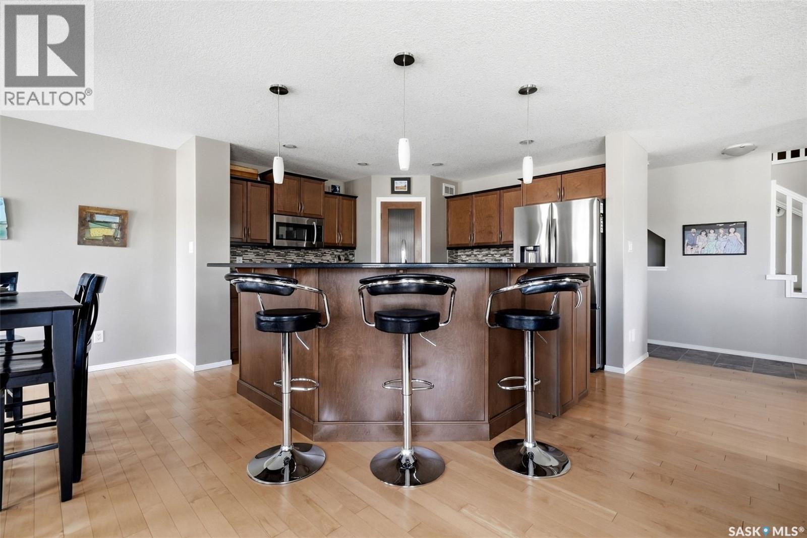 8097 Wascana Gardens Crescent, Regina, Saskatchewan  S4V 1G2 - Photo 7 - SK049968