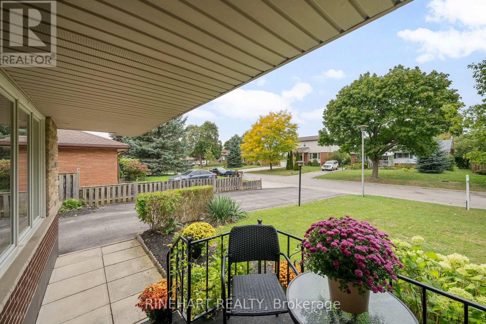 311 Burlington Crescent, London South, Ontario  N5Z 3G6 - Photo 4 - X13854572