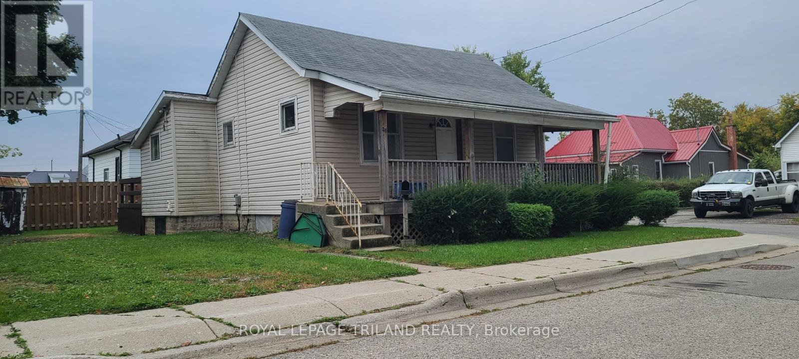26 Eagle Street, St. Thomas, Ontario  N5P 1P9 - Photo 3 - X13854642
