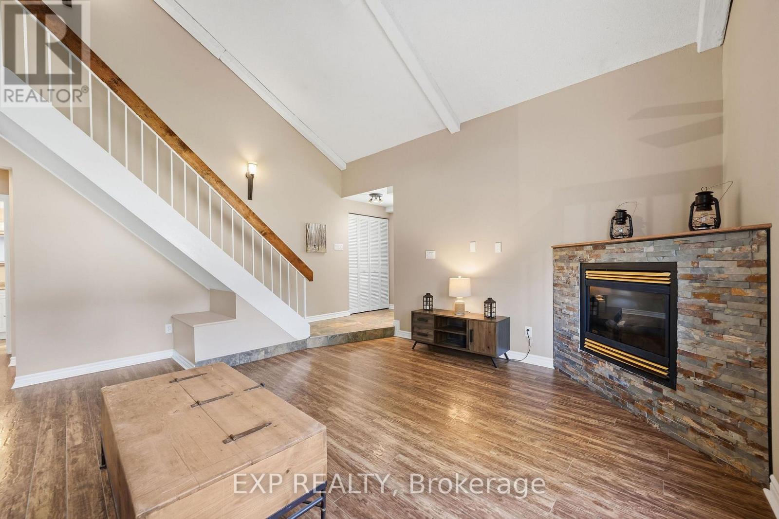 56 Yardley Place, London North, Ontario  N6G 2J3 - Photo 9 - X13854654