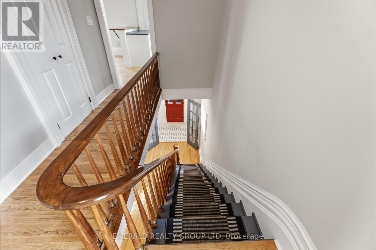 Upper - 7 Ormond Street S, Thorold, Ontario  L2V 1Y2 - Photo 10 - X13794346