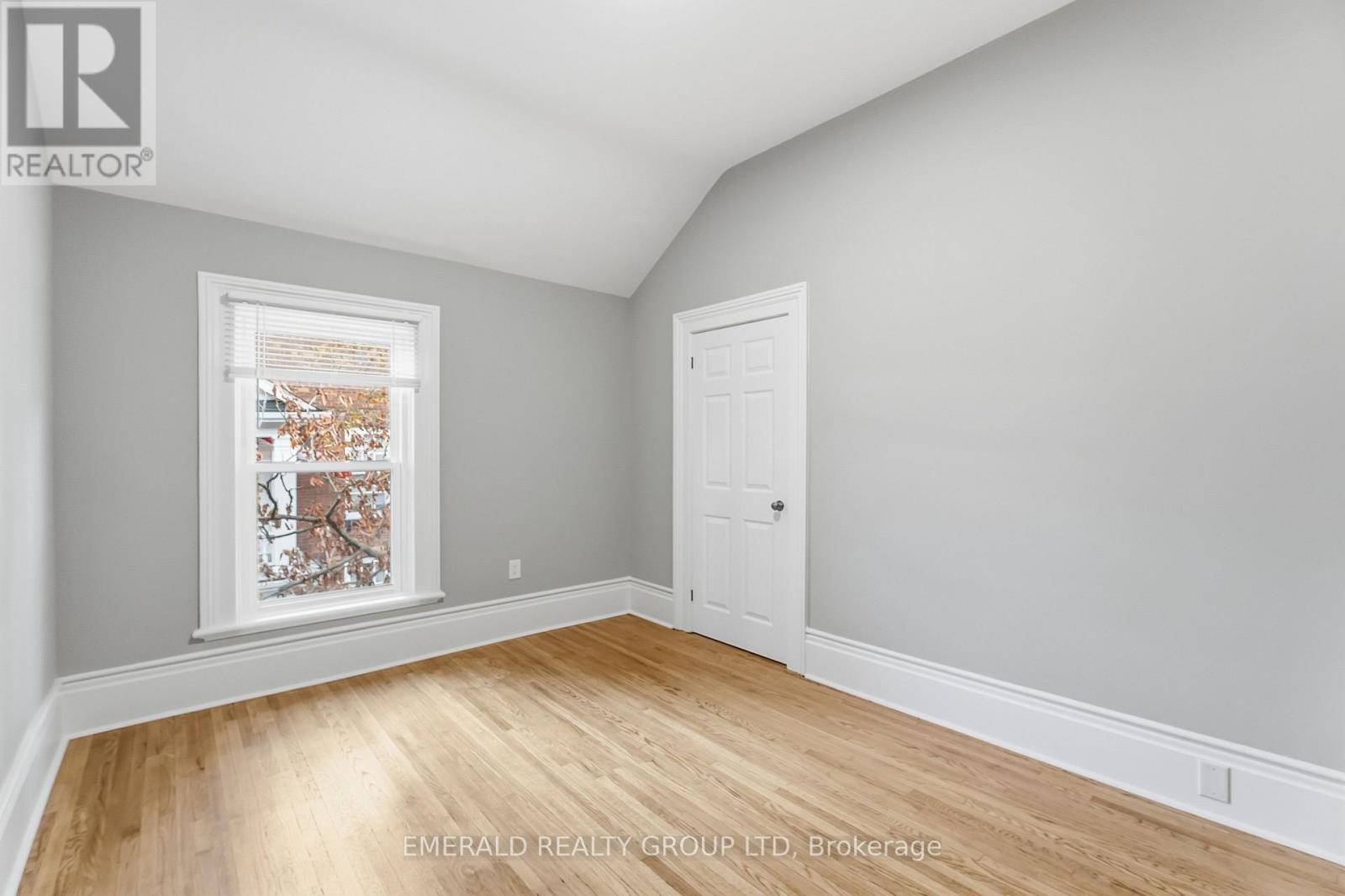 Upper - 7 Ormond Street S, Thorold, Ontario  L2V 1Y2 - Photo 17 - X13794346