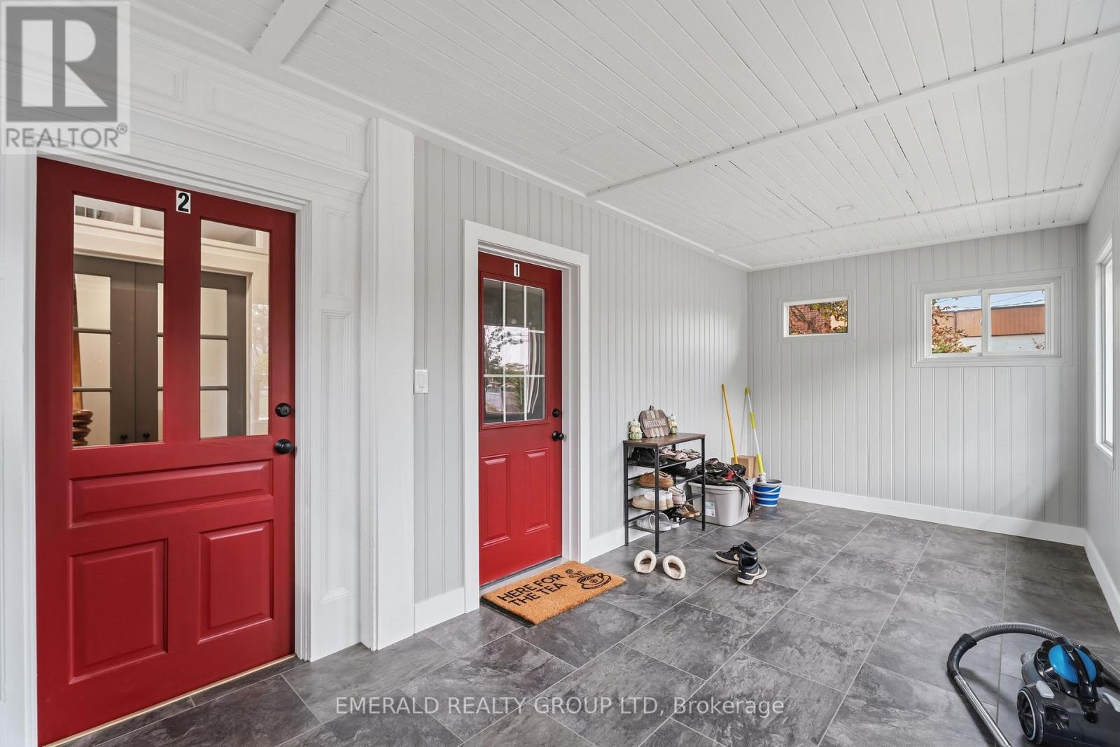Upper - 7 Ormond Street S, Thorold, Ontario  L2V 1Y2 - Photo 25 - X13794346