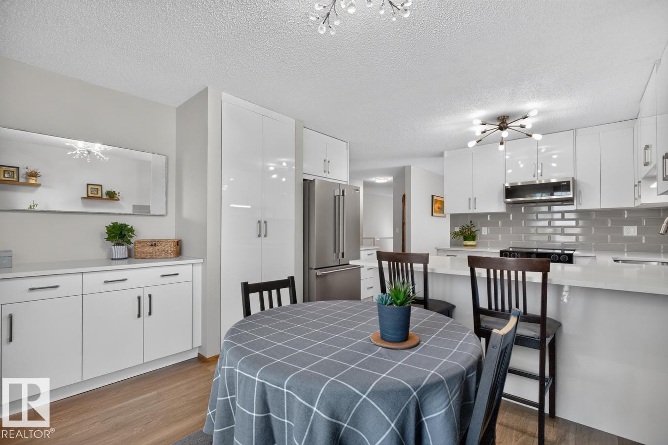 10860 11 Av Nw, Edmonton, Alberta  T6J 6H8 - Photo 14 - E4511407