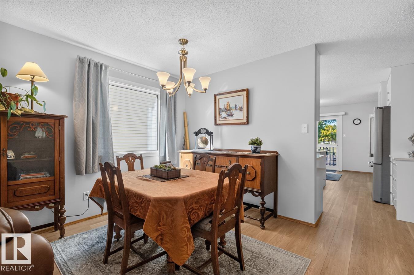 10860 11 Av Nw, Edmonton, Alberta  T6J 6H8 - Photo 6 - E4511407