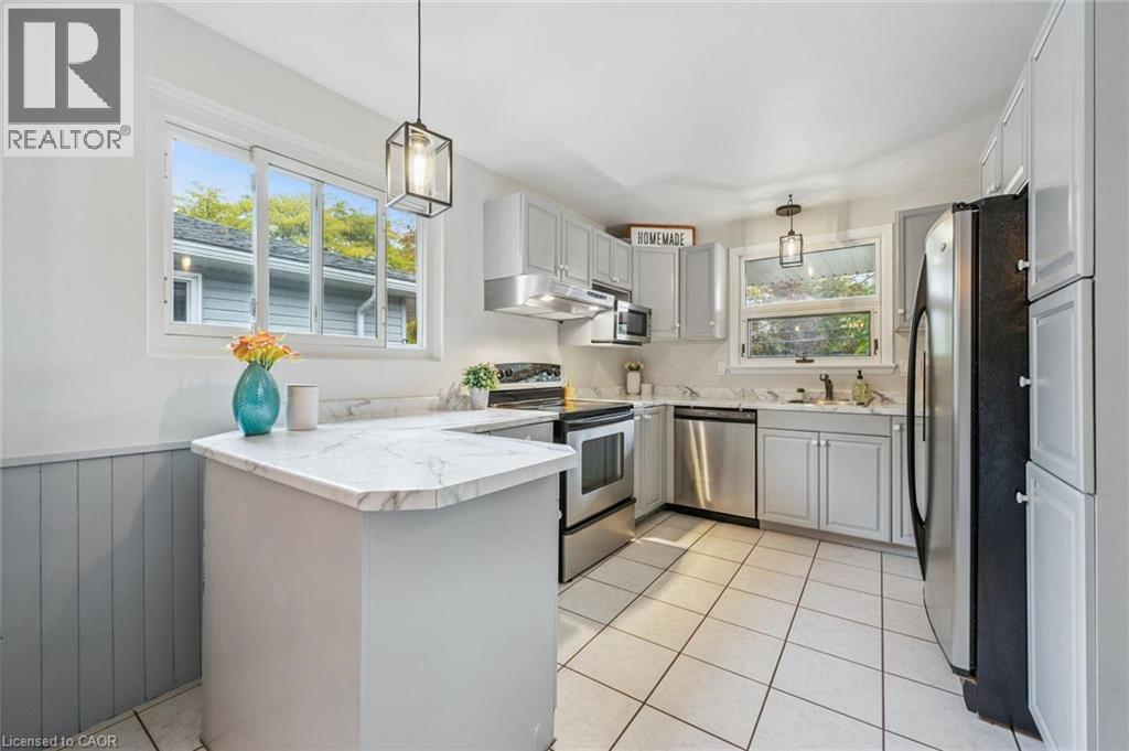 35 Eastview Road, Guelph, Ontario  N1E 6J7 - Photo 6 - 40866770