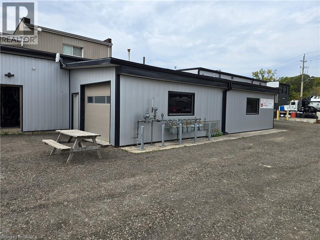 543 Greenwich Street Unit# 4, Brantford, Ontario  N3S 0J5 - Photo 2 - 40867819