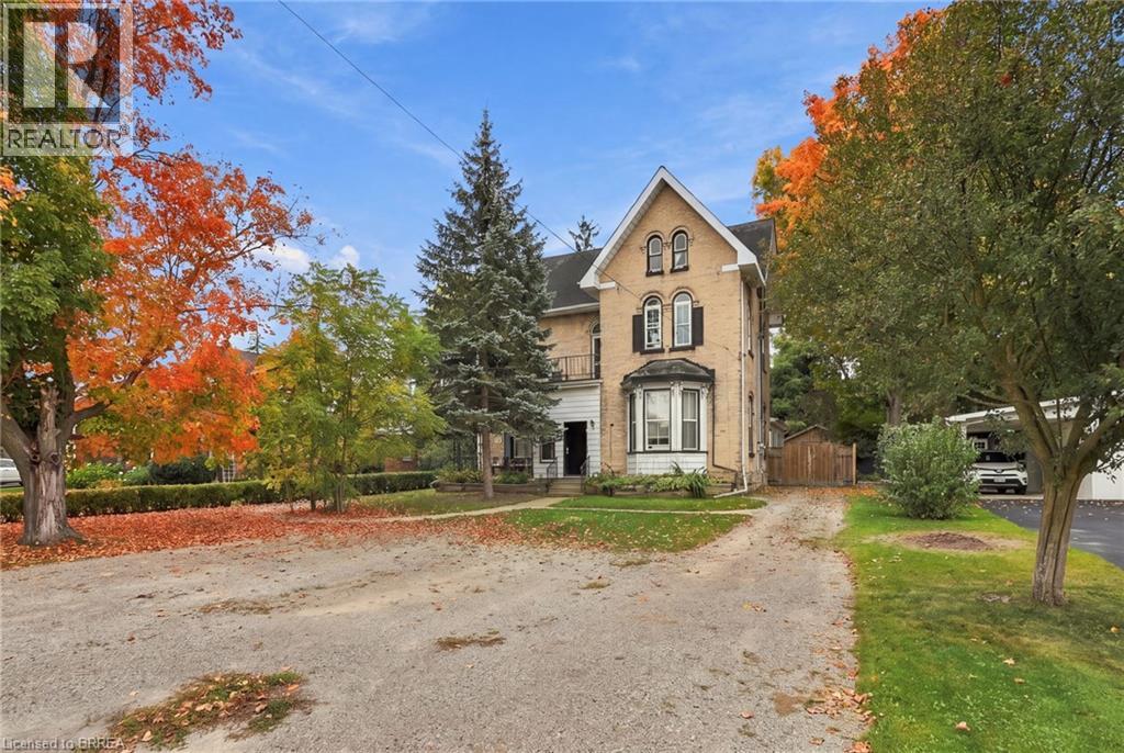 107 Cayley Street, Brockton, Ontario  N0G 2V0 - Photo 1 - 40865758