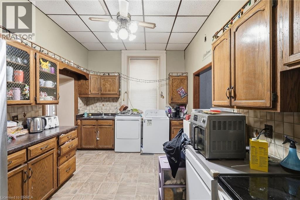 107 Cayley Street, Brockton, Ontario  N0G 2V0 - Photo 14 - 40865758