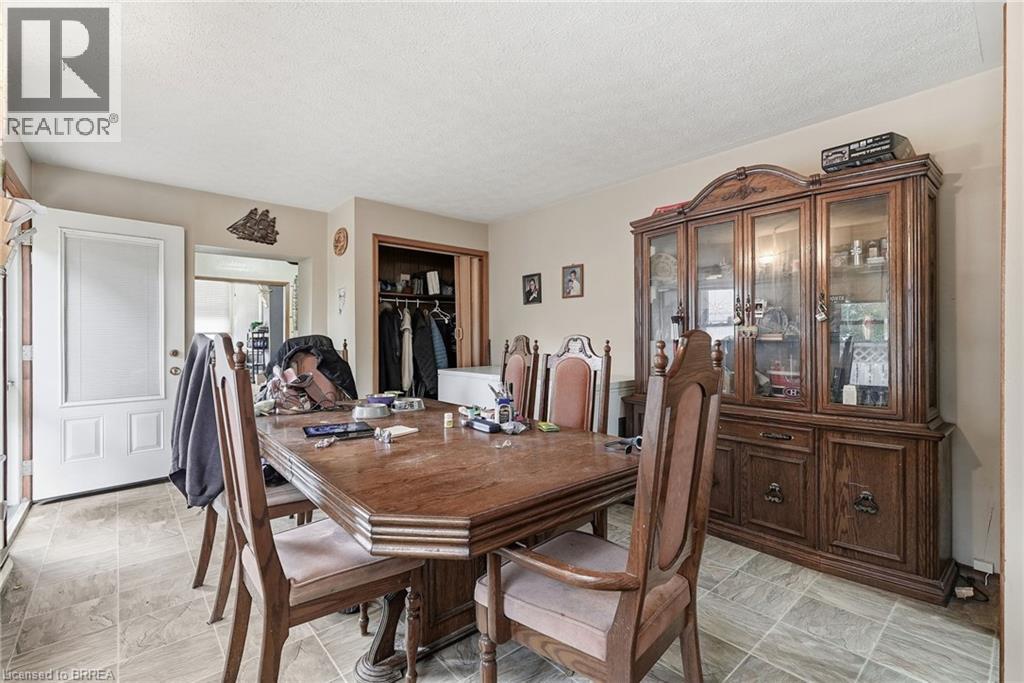 107 Cayley Street, Brockton, Ontario  N0G 2V0 - Photo 15 - 40865758