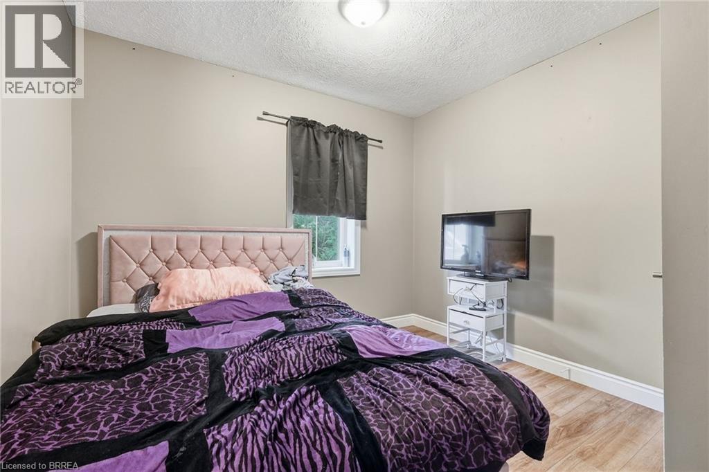 107 Cayley Street, Brockton, Ontario  N0G 2V0 - Photo 33 - 40865758