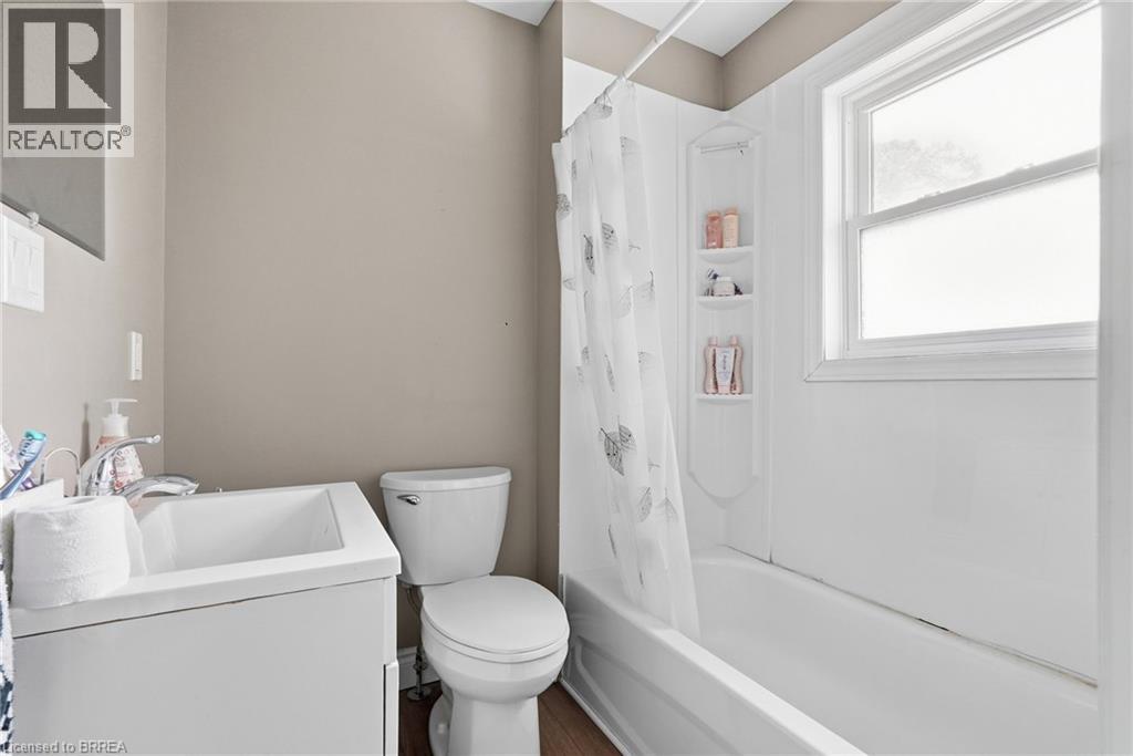 107 Cayley Street, Brockton, Ontario  N0G 2V0 - Photo 34 - 40865758