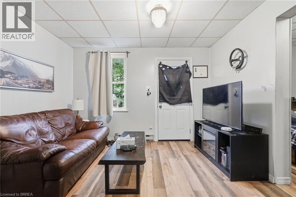 107 Cayley Street, Brockton, Ontario  N0G 2V0 - Photo 38 - 40865758